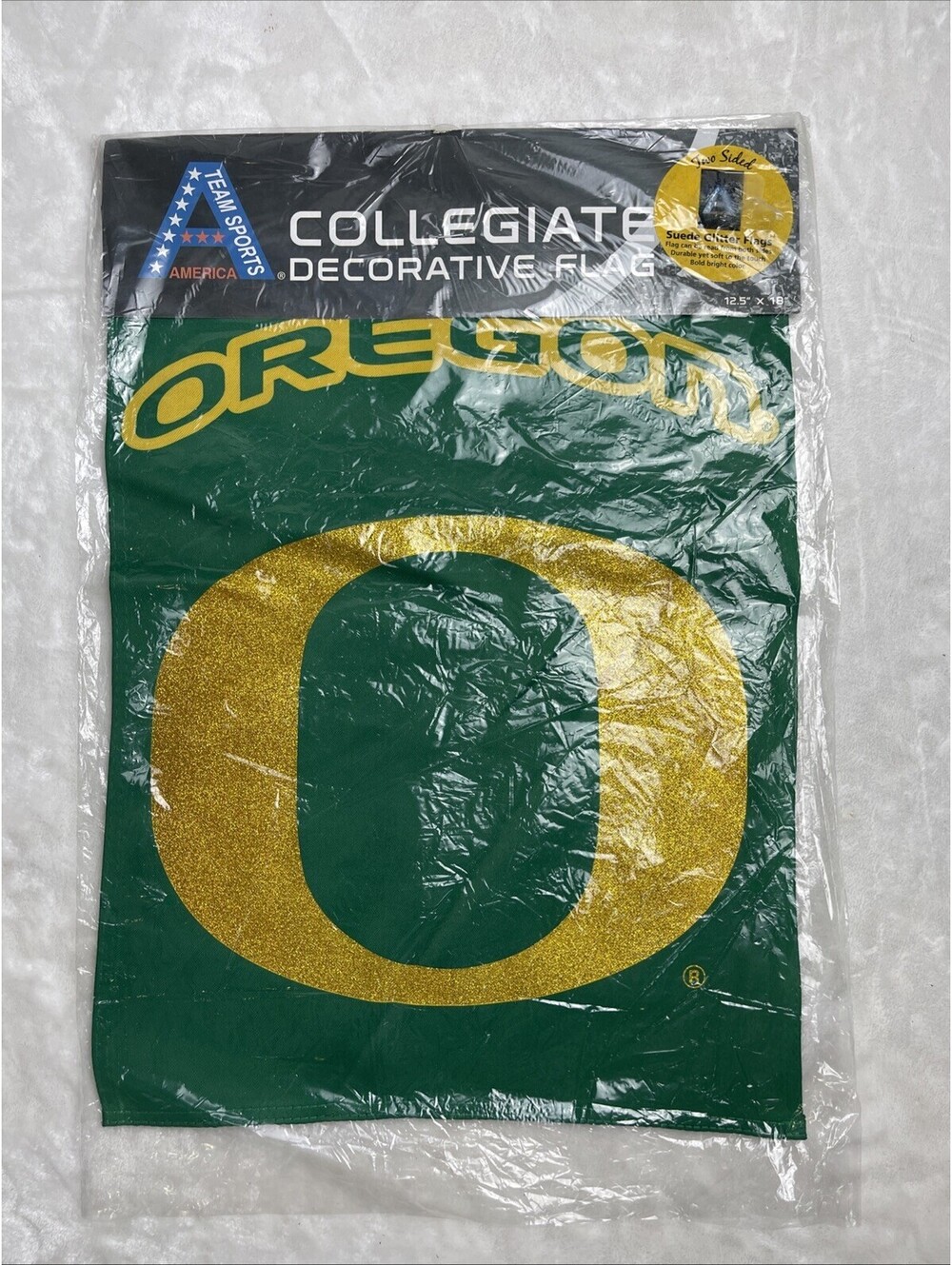University Of Oregon Uof O Ducks Suede Glitter Flag 12.5 X 18”